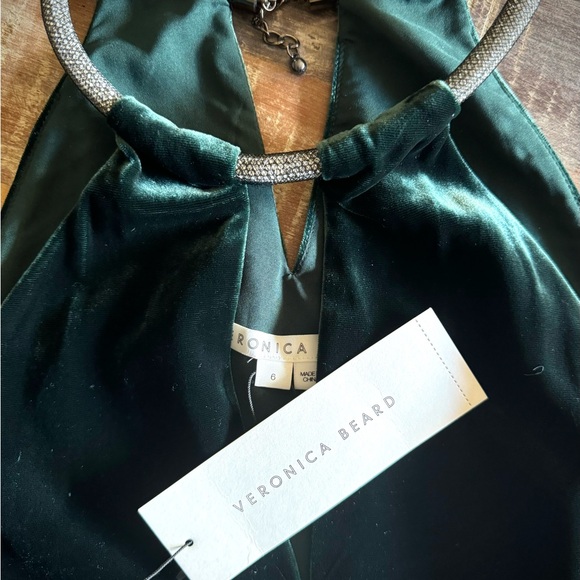 Veronica Beard Green Velvet Blouse. Halter Top / Size 6- New With Tags - Picture 2 of 3